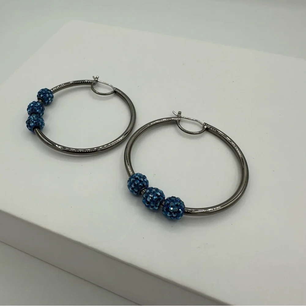 Henri Bendel Rocks Blue Rhinestone Gunmetal Hoop Pierced Earrings